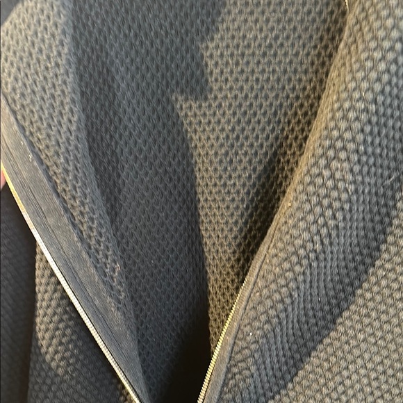 Theory Black Textured Men's Zip-Up Sweater - Picture 5 of 7